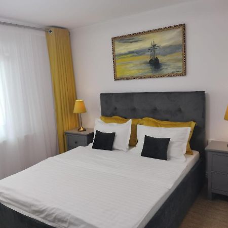 Apartament Faleza Nord Constanţa Exteriör bild